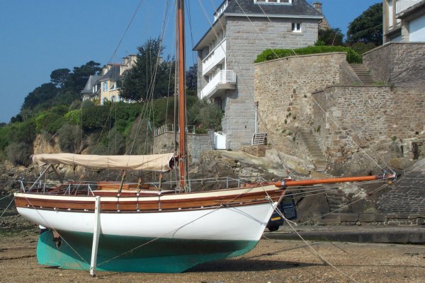 Saint-Malo (20050421) - Near Solidor